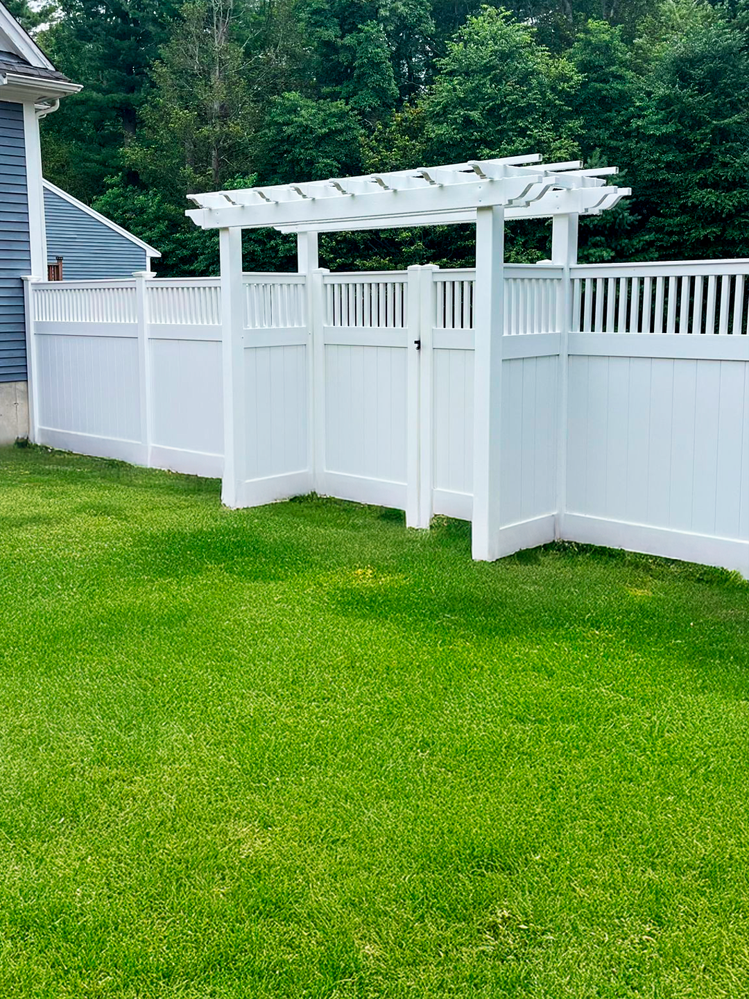 fence company Plymouth County ma