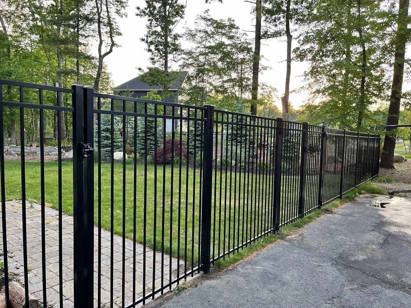 Custom aluminum fence installation