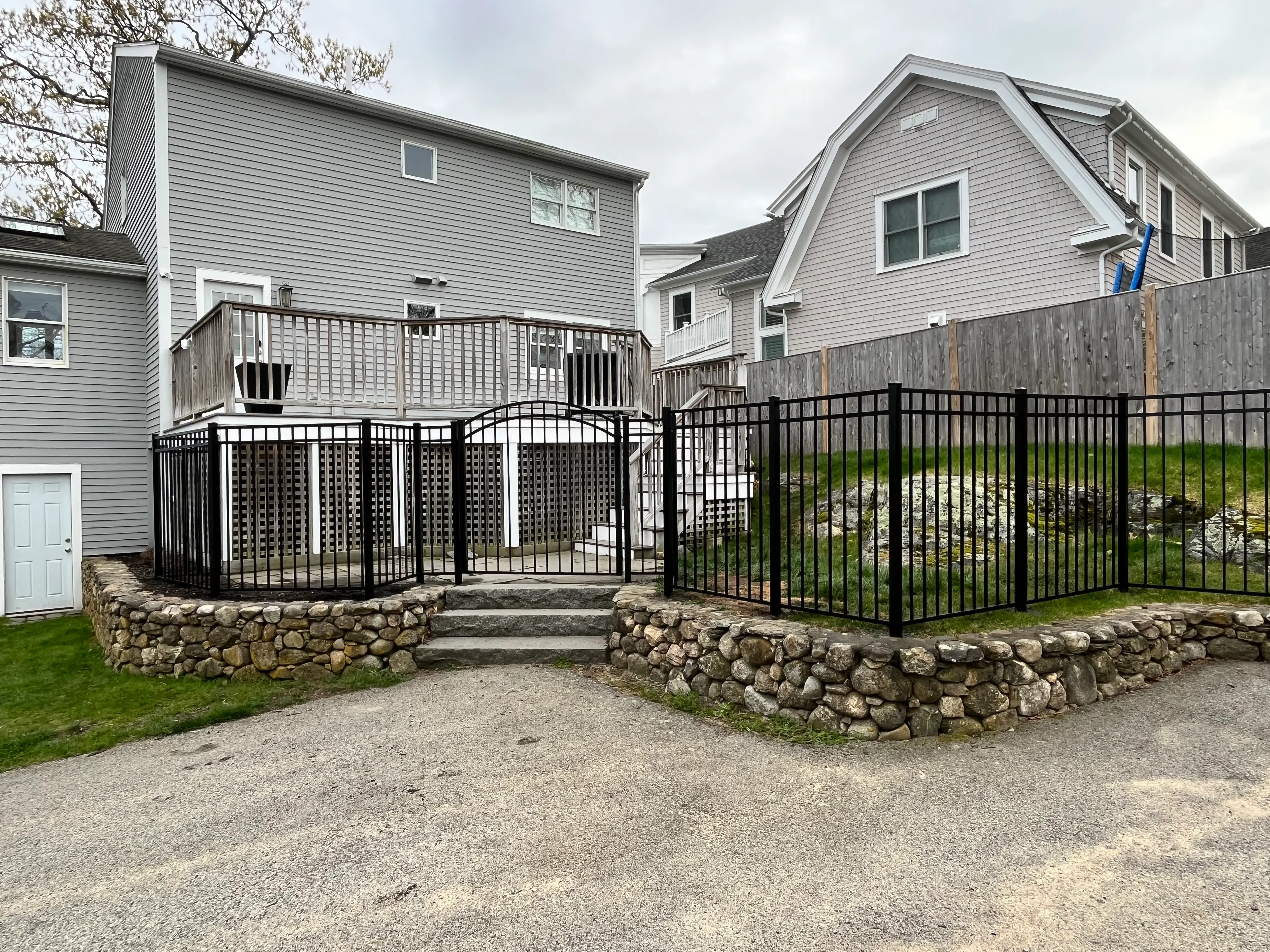 Black aluminum fence in Dedham, MA