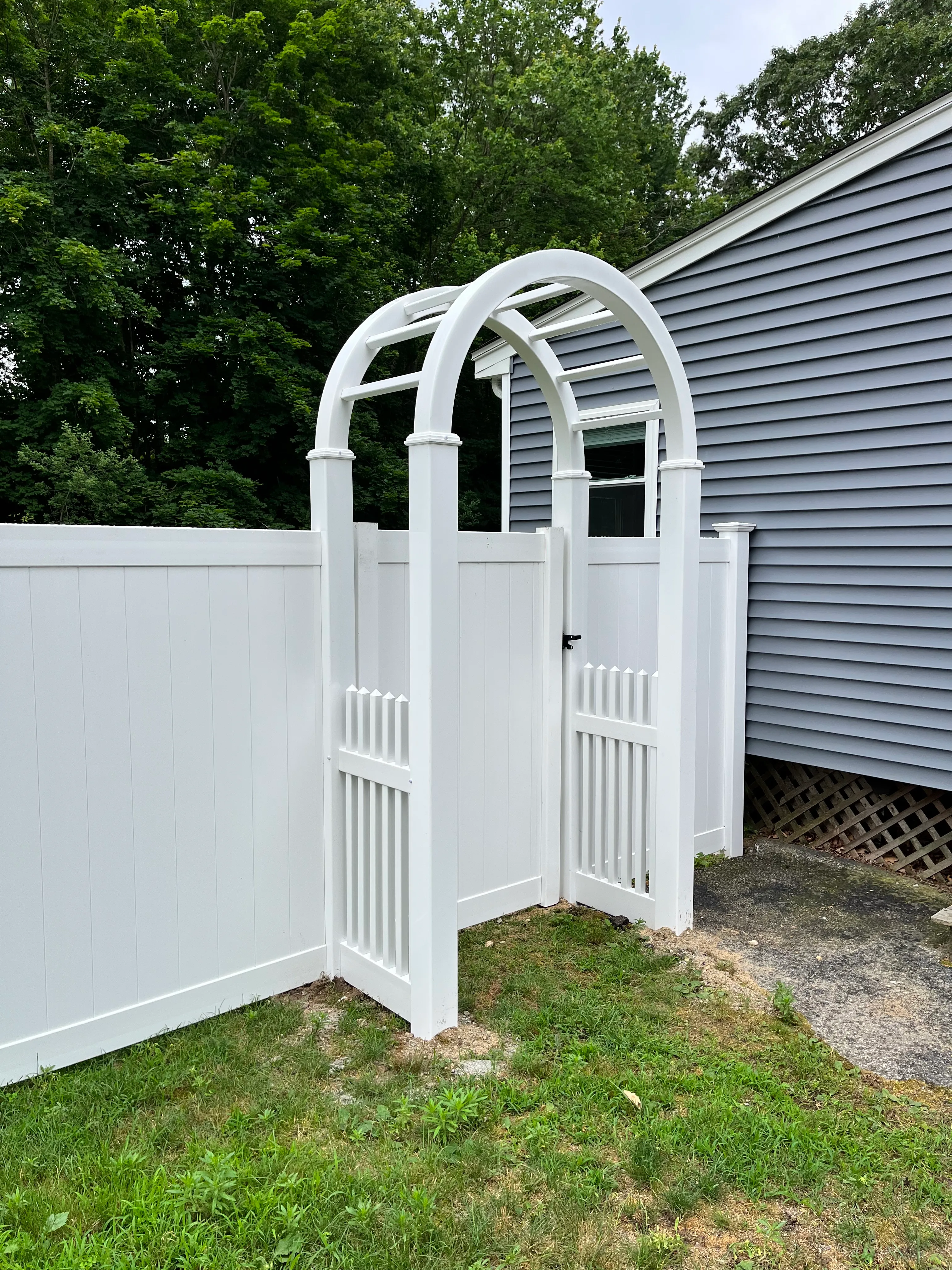 Modern pergola installation