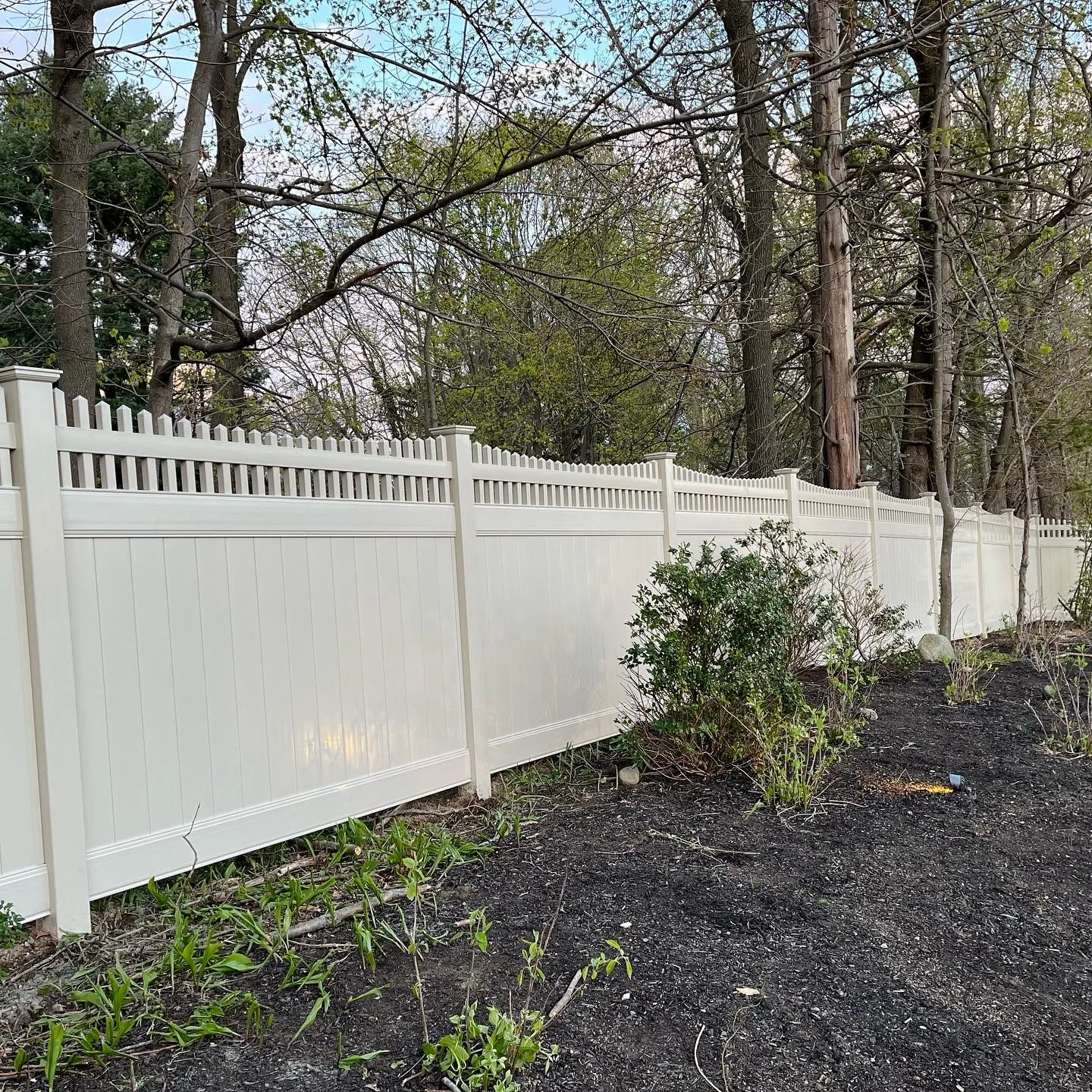 Vinyl fence installation project 6