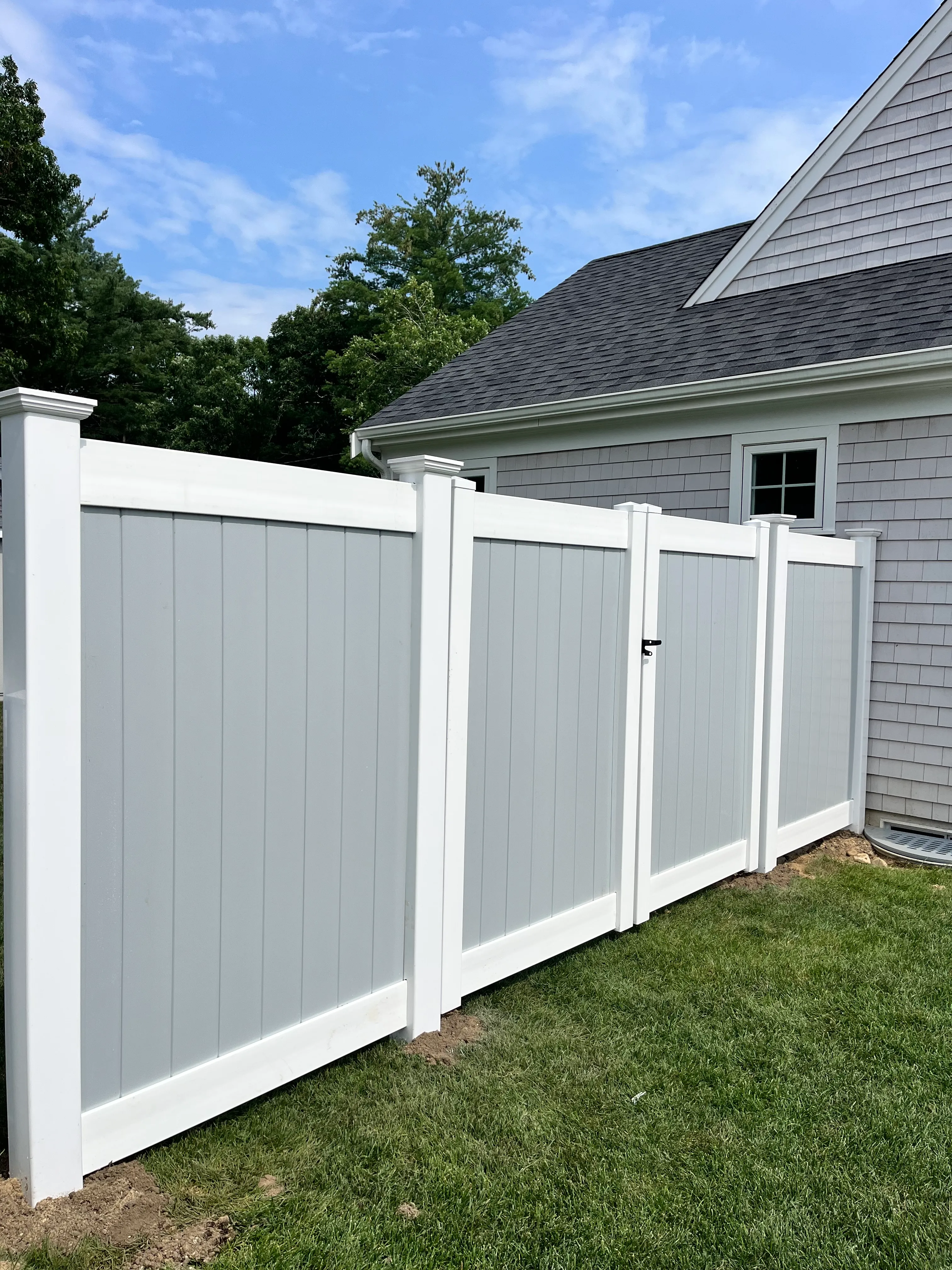 Vinyl fence installation