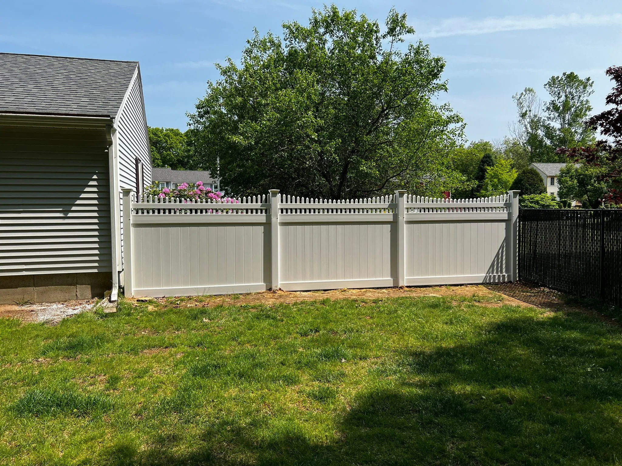 Vinyl fence installation project 15